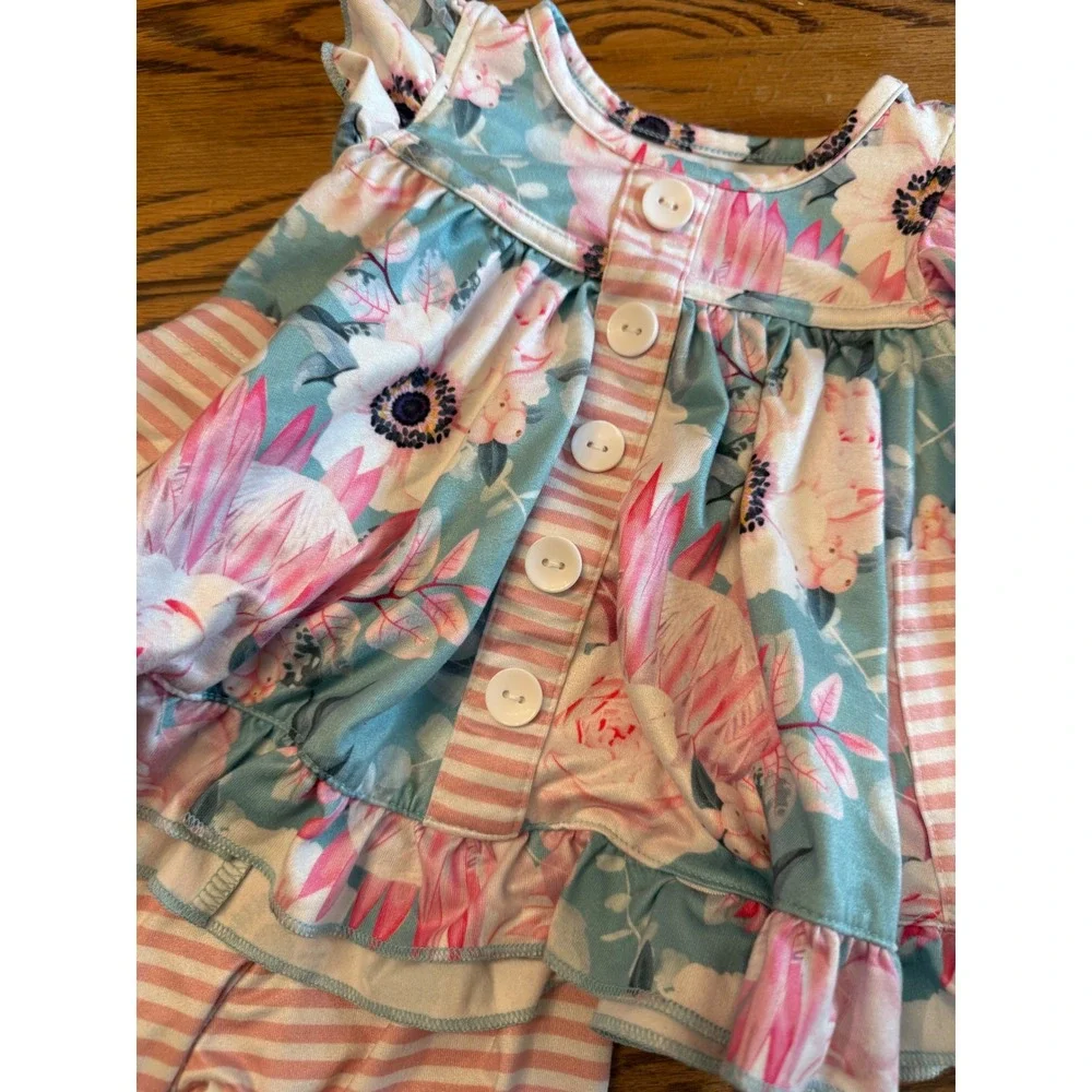 Gigi and Max Outfit Set Baby Girl 3M Blue Pink Floral Stripe Ruffle Flutter